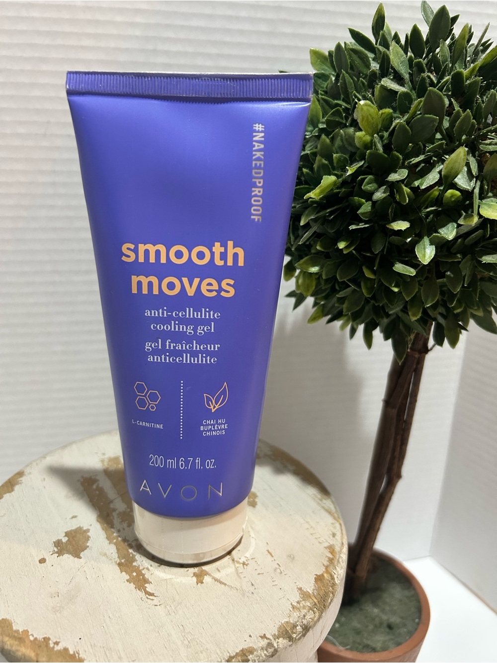 Avon Smooth Moves ANTI-CELLULITE COOLING GEL 6.7oz New Sealed